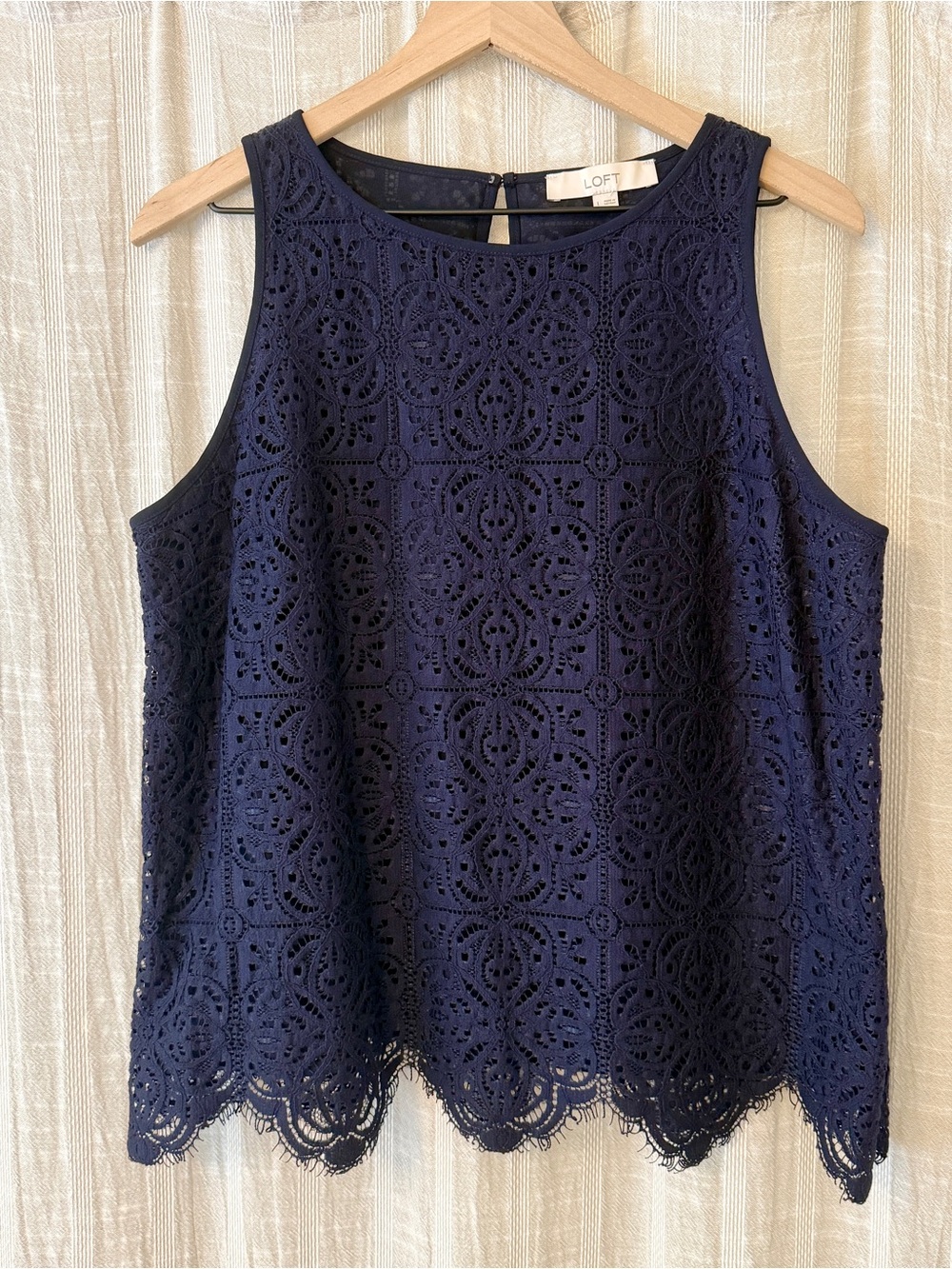 LOFT Navy Blue Lace Tank Top L